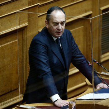 plakiotakis vouli