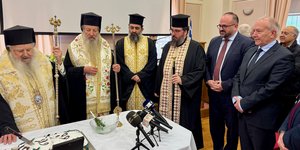 ΒΑΣΙΚΗ ΦΩΤΟ