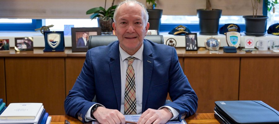 Γκίκας 2025-03-24