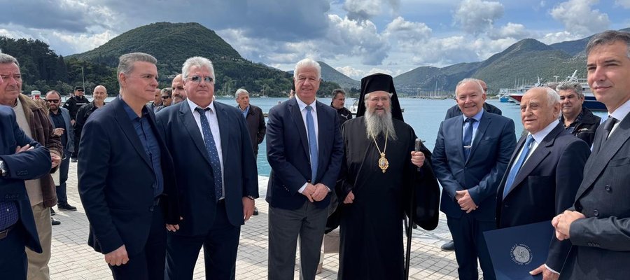 ΒΑΣΙΚΗ ΦΩΤΟ.jpg