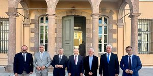 ΒΑΣΙΚΗ ΦΩΤΟ (2)