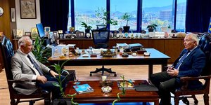 ΒΑΣΙΚΗ ΦΩΤΟ (3)