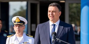 Cover hr Image 2025-10-15 at 13.53