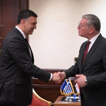 6bf36104-dd5f-4b0b-977f-9d9d56e70991