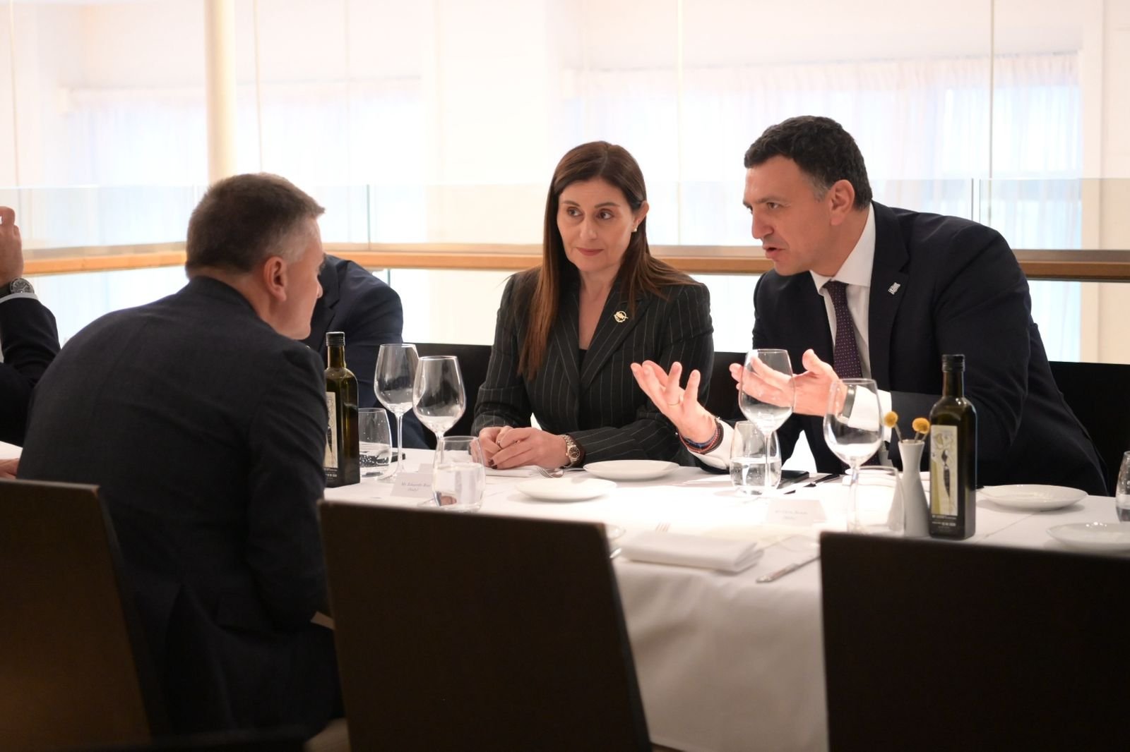 WhatsApp Image 2025-11-25 at 8.08.50 AM (1)