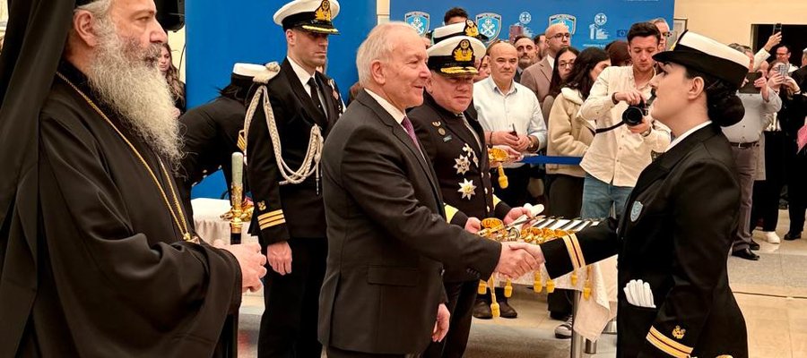 ΒΑΣΙΚΗ ΦΩΤΟ