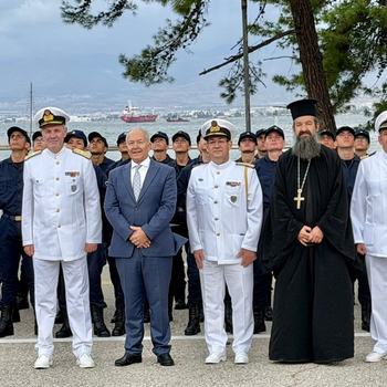 ΒΑΣΙΚΗ ΦΩΤΟ (5)