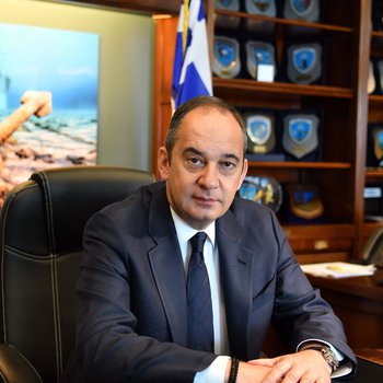 ynanp_plakiotakis_1.jpg
